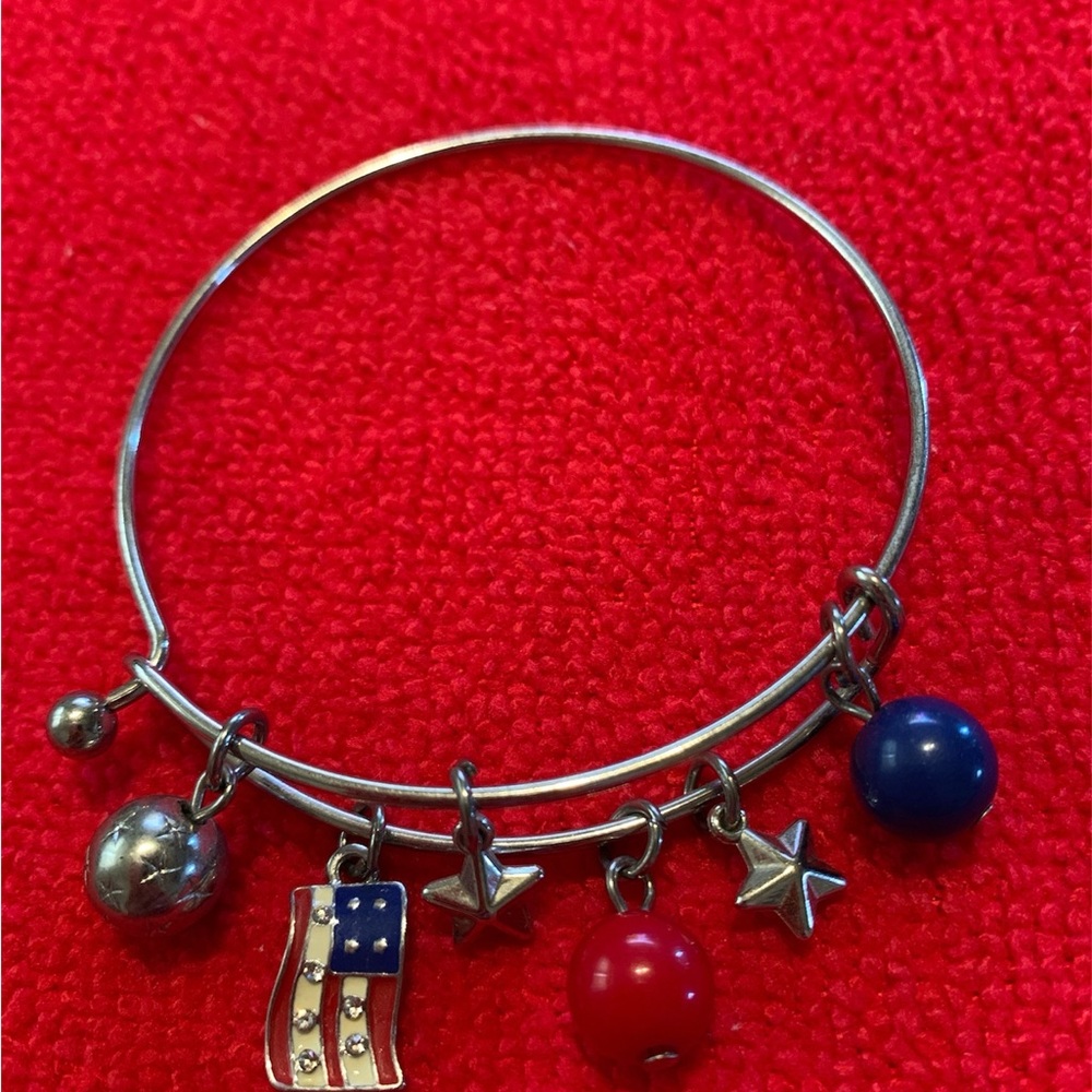 Patriotic Silver Charm Bangle Bracelet with Red & Blue Beads